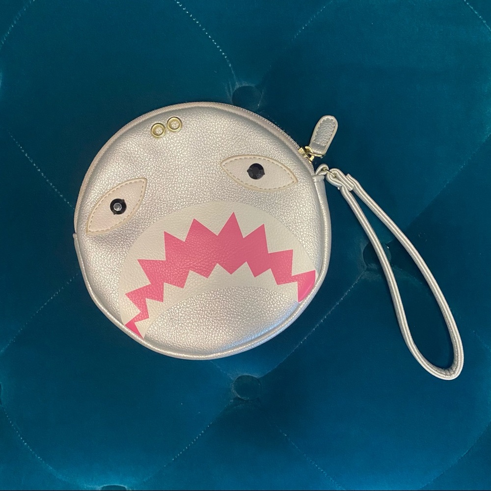 Betsey Johnson Shark Wristlet - Picture 2 of 9